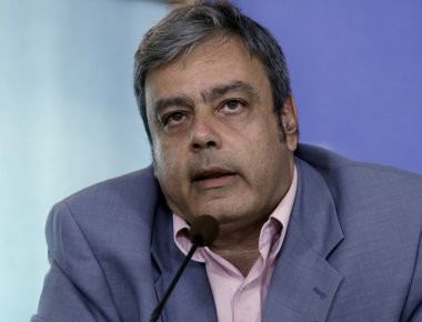 Χρ. Βερναρδάκης: «Πρόθεση της Κομισιόν και των ευρωπαϊκών Θεσμών το «κλείσιμο» του ελληνικού ζητήματος»